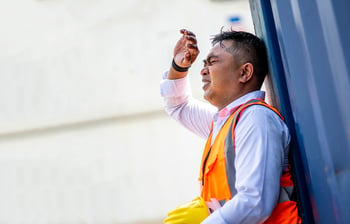 Worker experiencing heatstroke