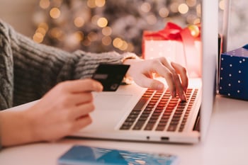 holiday shopping online with credit card